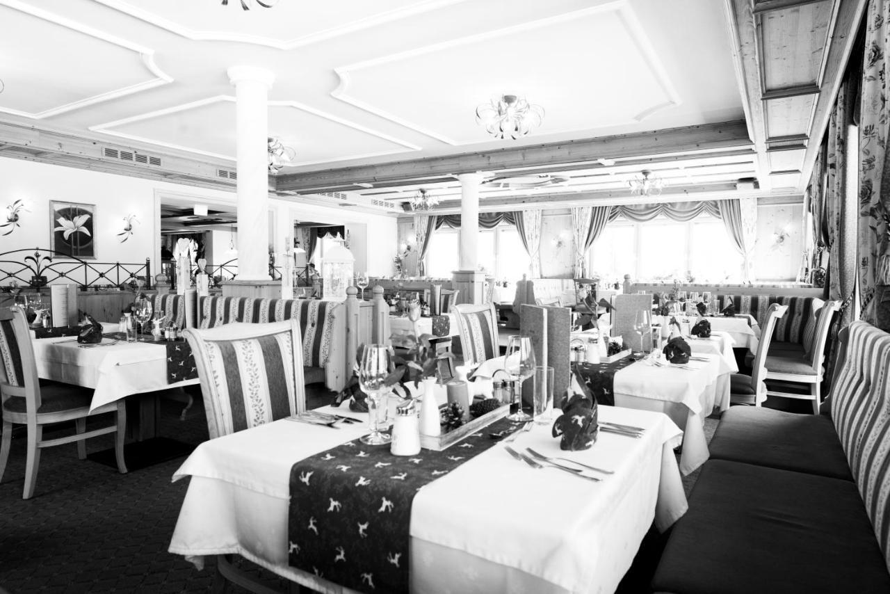 Hotel Riedl كوسن المظهر الخارجي الصورة